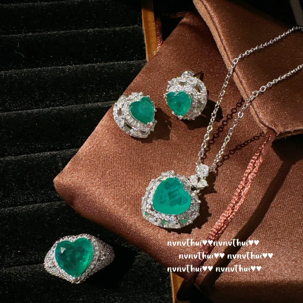 Romantic Heart Shape Emerald Tourmaline Designer Jewelry Set for Women Luxury Retro Platinum Plating Ring Earring Necklace Chain