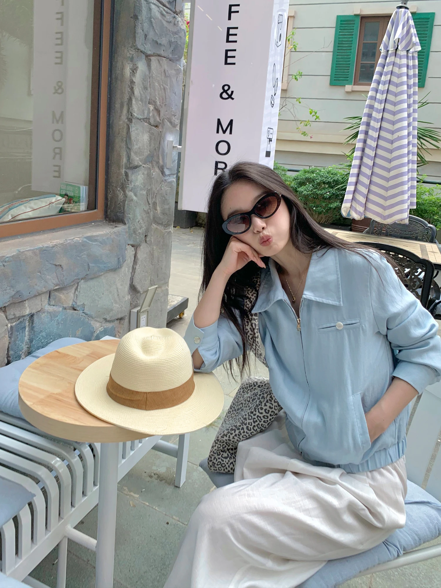 

Женская повседневная куртка Pusumede: свободный крой, воротник, смесовый лен, удобная посадка, на молнии спереди