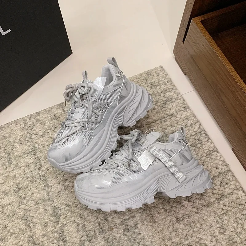 Women's Chunky Dad Sneakers 2026 New Rise-Enhancing, Slimming, Versatile, Lightweight, Comfortable Casual Sports Shoes