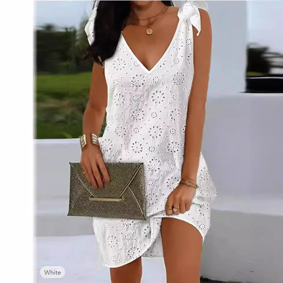 Women Spring Summer Dress Fashion Embroidery Hollow Out V-Neck Long Dresses Casual Solid Sleeveless Women Beach Party Dresses