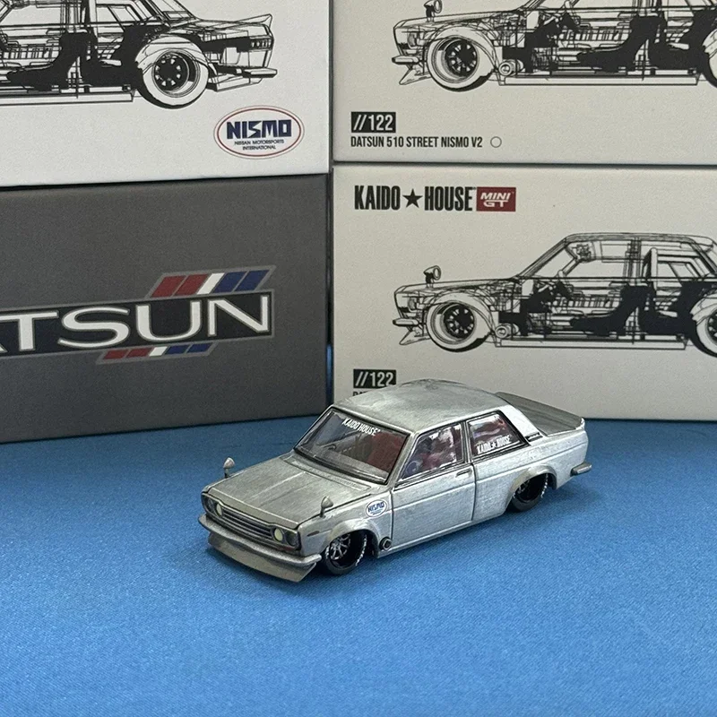 MINIGT 1/64 Kaido House + MINIGT Datsun 510 Street Nismo V2 KHM 702 Nissan Skyline Kenmeri Liberty Walk Diecast Model Cas Toys