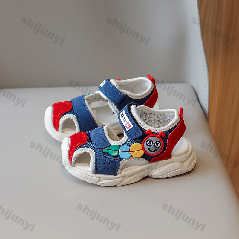 

Детские сандалии: Новинка лета, удобные, нескользящие, для девочек, с мягкой подошвой, пляжные, милые мультяшные, для мальчиков, повседневные кроссовки