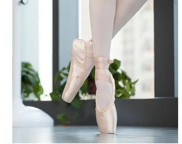 Ballet Pointe profissional com fitas para mulheres, sapatos de cetim feminino, 1 par por lote