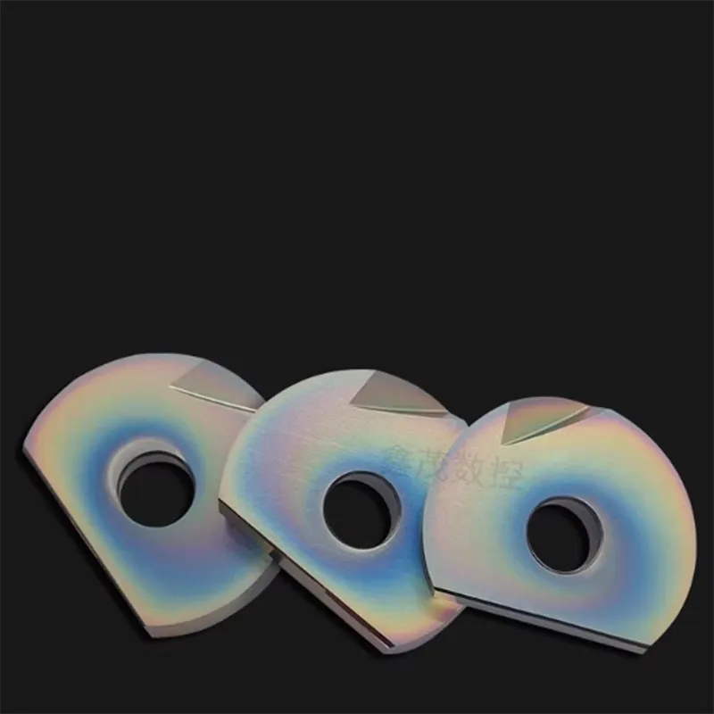 10 PZ P3200-D08 P3200-D10 P3200-D12 P3200-D16 P3200-D20 P3200-D25 P3200-D30 CNC Inserto semicircolare colorato Per acciaio tempestato