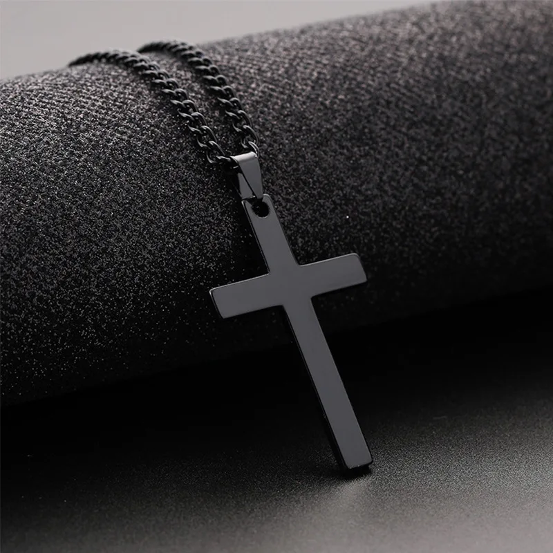 Hip Hop Black Cross Anhänger, Halloween dünne Kette 60cm Pullover Kette, Herren und Damen Party Accessoires