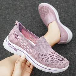 Damskie trampki Mesh Breathable Outdoor Soft Sole Flats Ladies 2024 New Slip on Loafers Comfort Mother Shoes Zapatos De Mujer