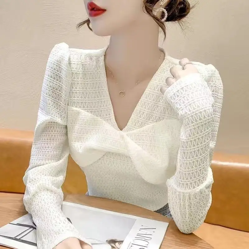 Elegant V-Neck Spliced Solid Color Bow Puff Sleeve Blouse Women\'s Clothing 2024 Spring New Loose Korean Tops Office Lady Shirts