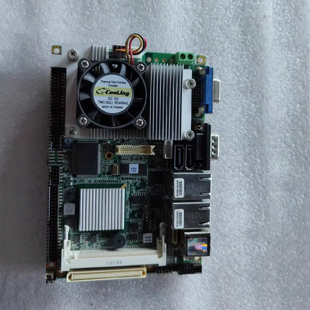 

GENE-9455 REV.A1.1 Встроенная промышленная материнская плата с двумя сетевыми портами 3,5 дюйма