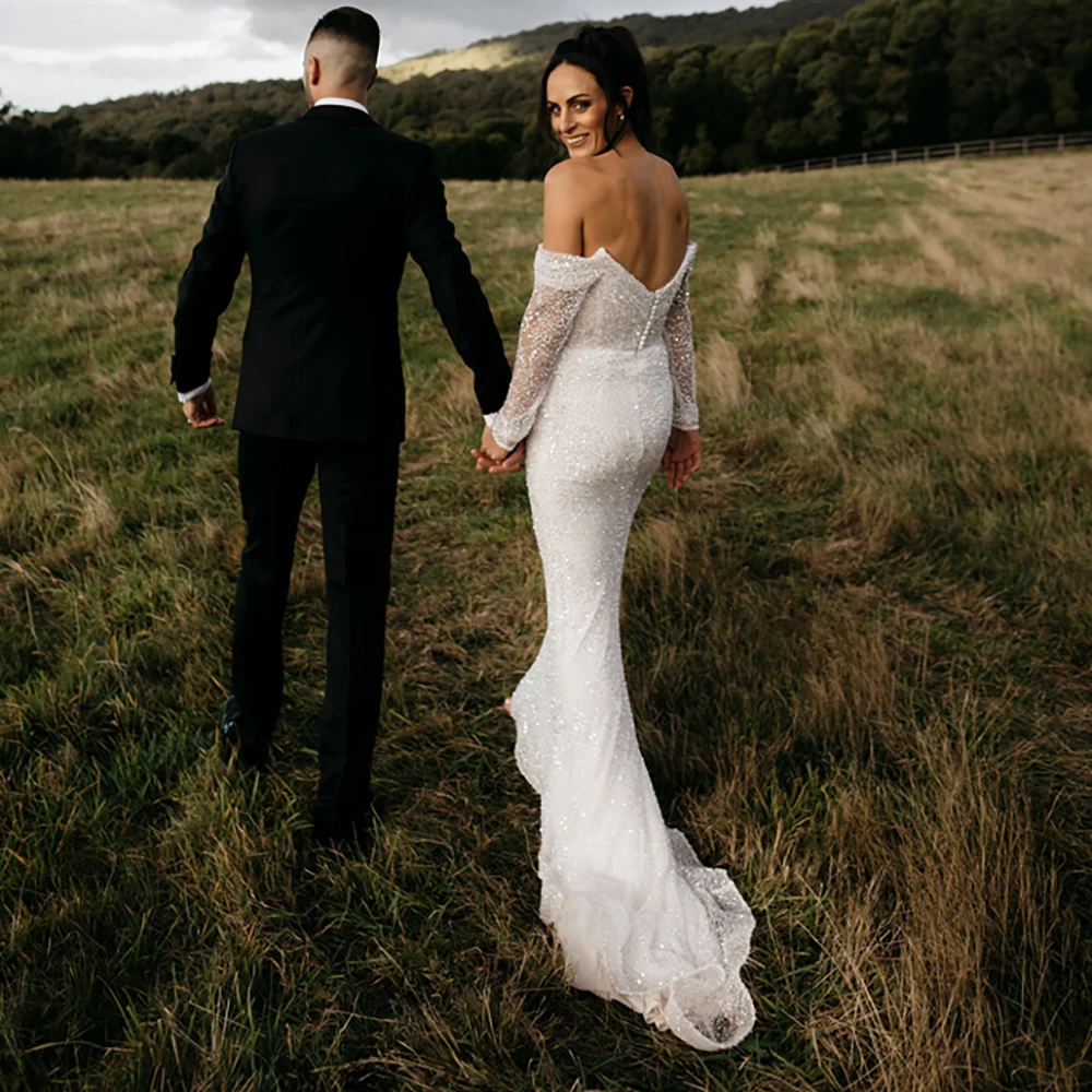 Shiny Pailletten Off Schulter Meerjungfrau Hochzeit Kleid Nach Maß Abnehmbaren Tüll Zug Langen Ärmeln Glitter Gugel Neck Brautkleid