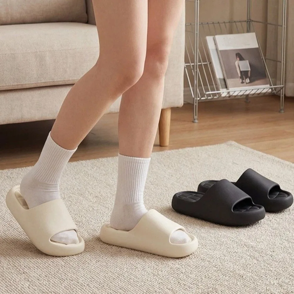 Simple Thick Soft Sole Women Slippers Non-Slip Platform Shoes Beach Flat Sandals Lightweight Cloud Cushion Slides Summer