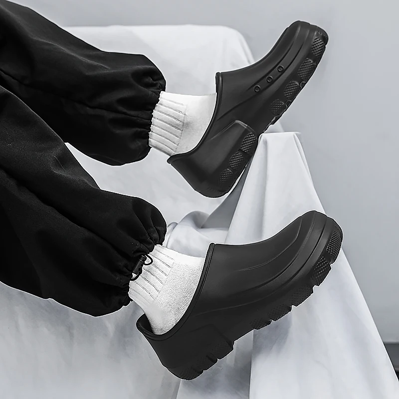 Hotel Kitchen Chef Shoes Slip On Waterproof Oil-Proof Kitchen Chef Clogs Non-slip Resistant Work Shoes For Cook Size 38-45