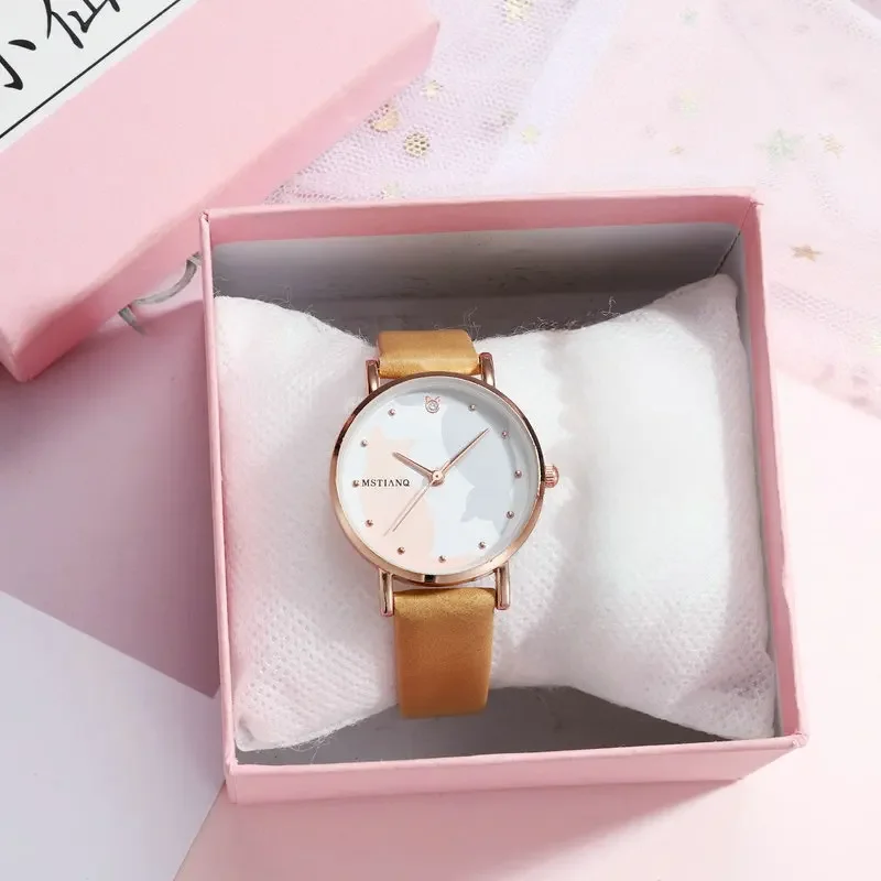 Cute Cartoon Cat Women Watch Students Korean Style Simple Belt Quartz Women Watch Leather Strap No Bracelet or Box Relogio Mujer