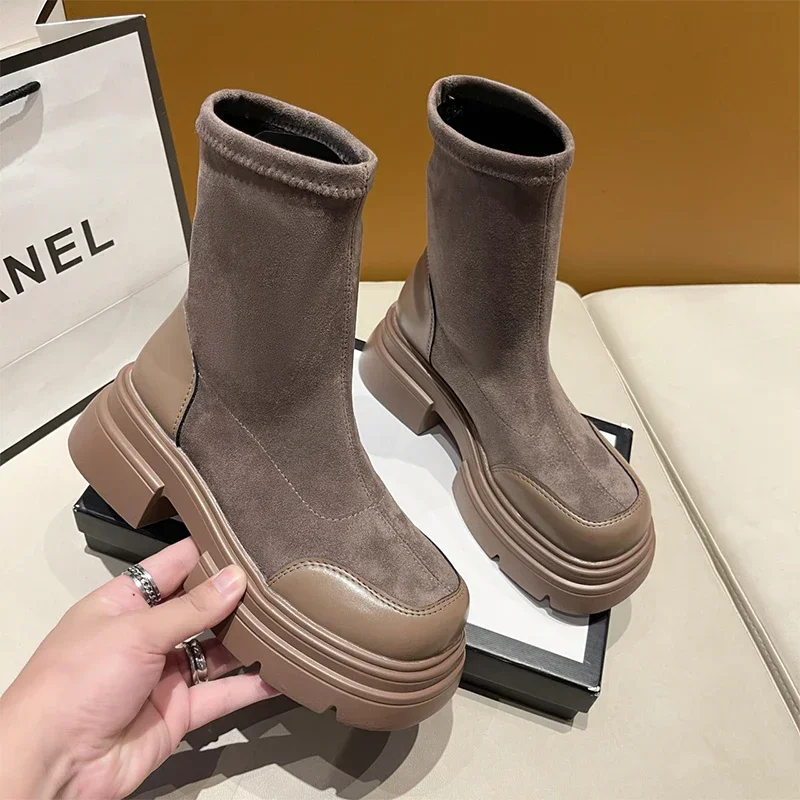 Women Platform Chelsea Boots Ankle Suede Flats Shoes 2024 Fashion Walking Gladiator Trend Short Boots Walking Mujer Chaussures