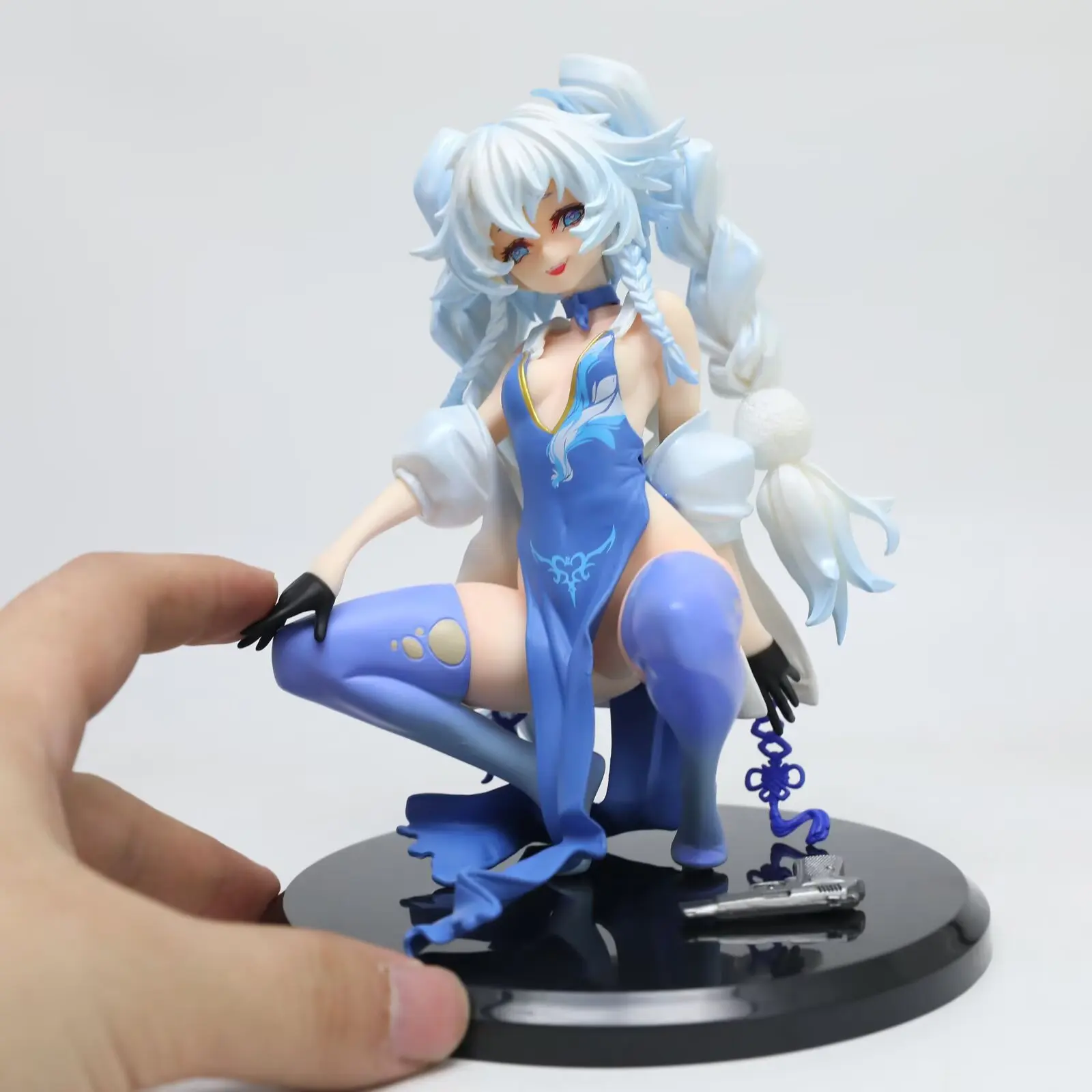 

New Girl Frontline Kingfisher Mei Pa-15 Squatting Anime Doll Double Tail Cute Maiden Two-Dimensional Model Case Ornament Toy Gif