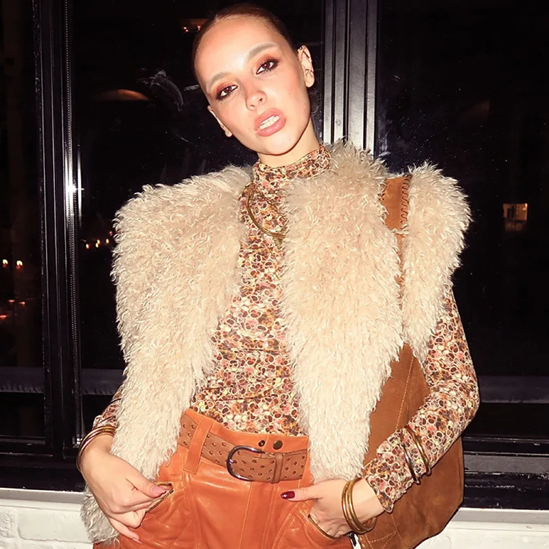 

Faionable Color Svel Loose ort Fur Vest Y24TP625 Women's Autumn Winter Thiened Polyester Fiber Folded