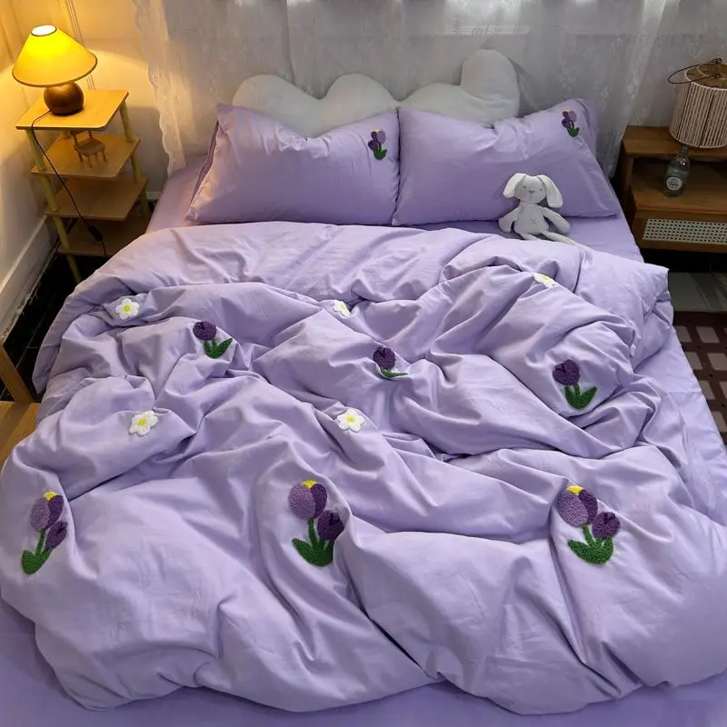 Instagram style new comfortable and minimalist towel embroidered four piece bed sheet for student bedroom high aesthetic value