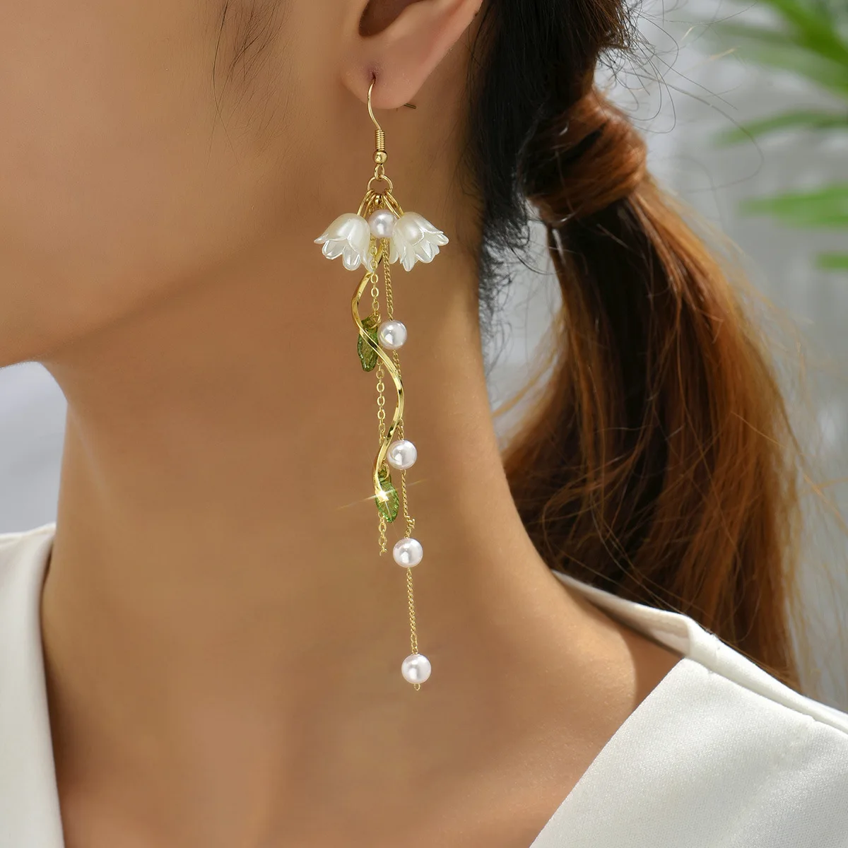 

French retro lily of the valley stud earrings, fresh tulip tassel long dangle earrings, new floral earrings
