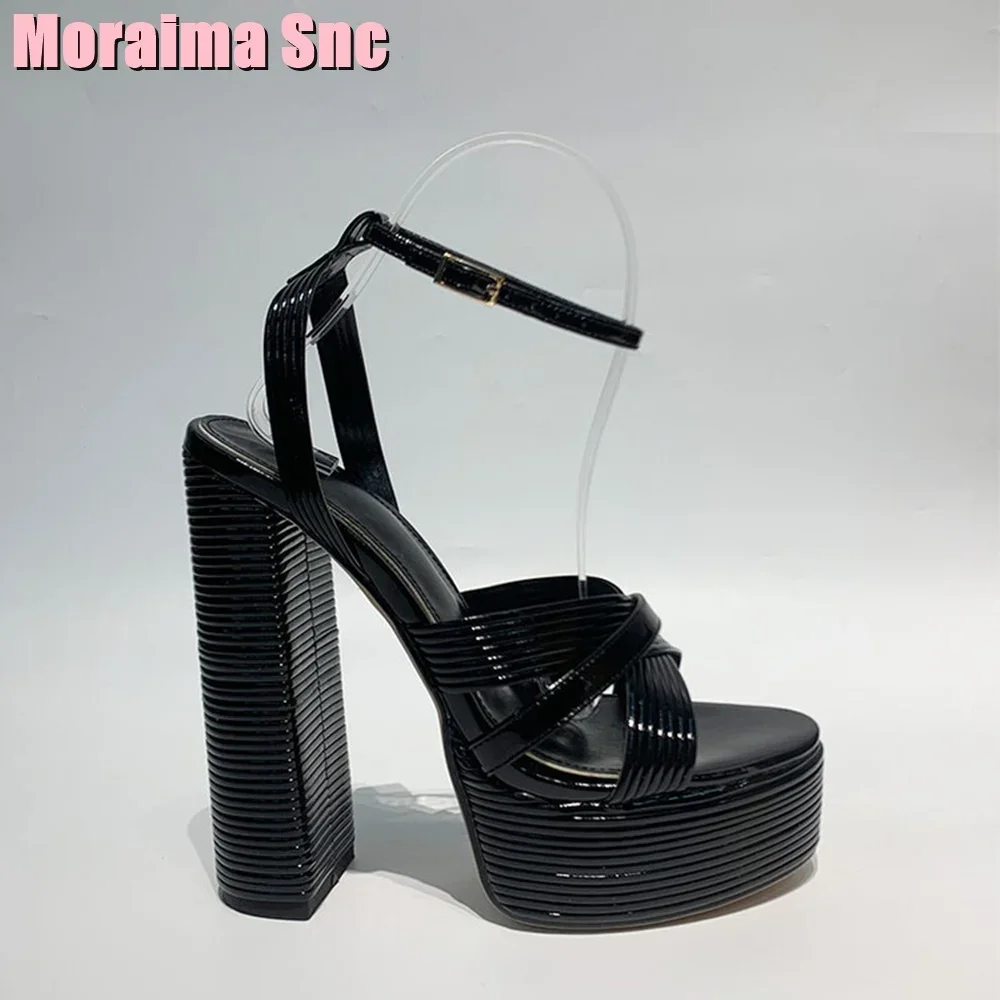 Platform Peep Toe Ankle Strap Sandals Buckle Block Super High Heel Sexy Women Wedding Shoes Summer Silver Solid Ladies Shoes New