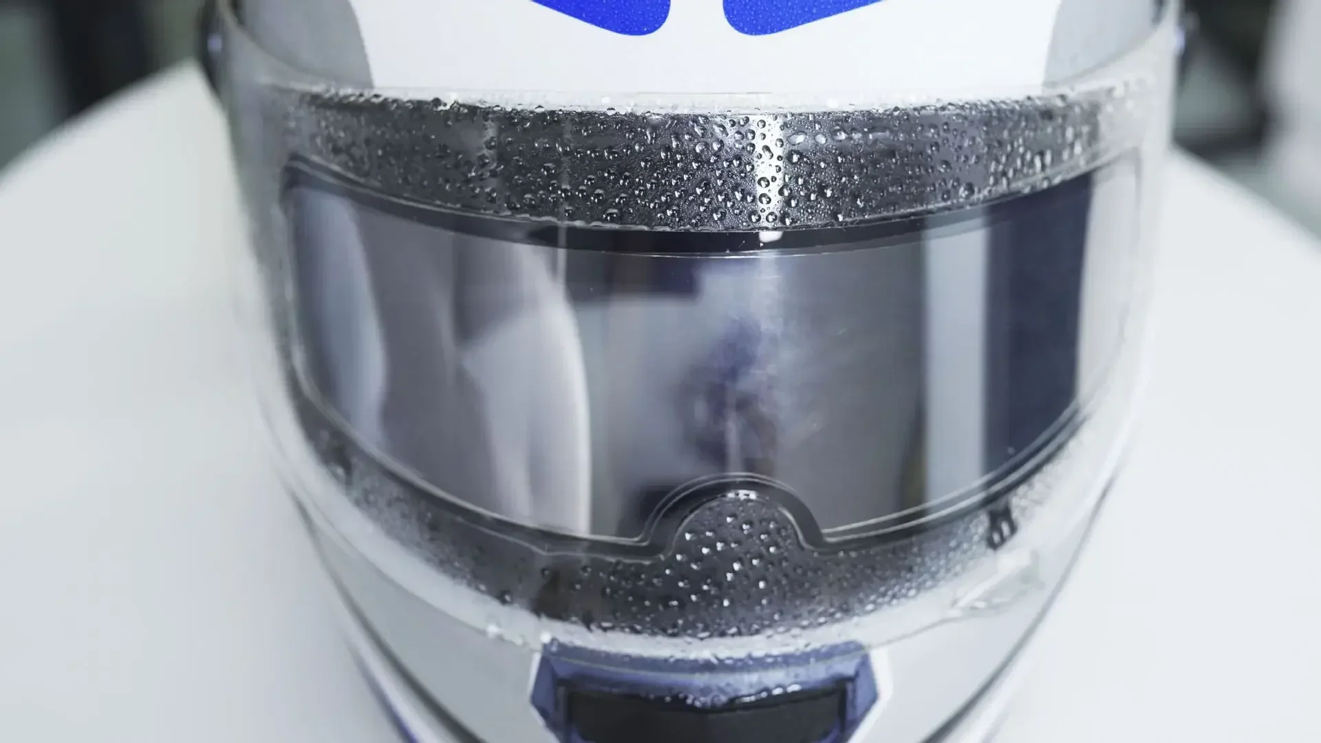 1/4 stücke Motorrad Helm Transparent Anti-fog-Regen Film High-definition-Helm Objektiv Langlebig Nano-beschichtung Aufkleber teile – Detail 19