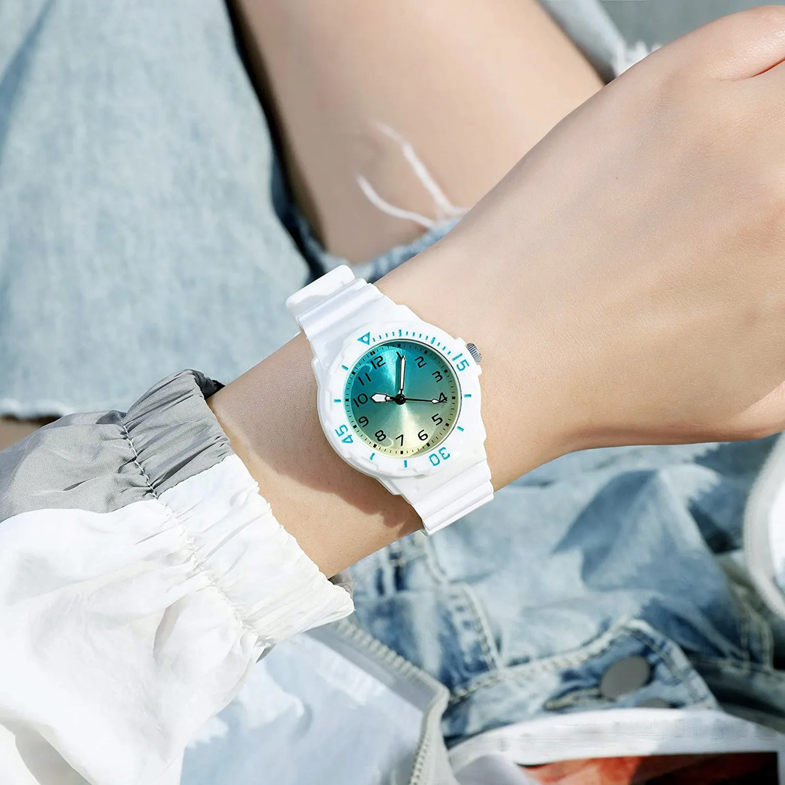 

Women Quartz Watch Casual Minimalist Simple Stylish Girls Wristwatch for Party Holiday Office Travel Fashion Ladies Wrist Watch