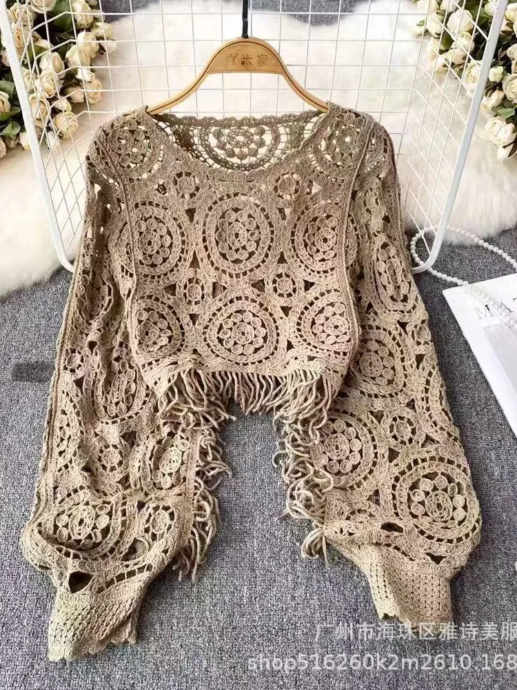 Spring Autumn Casual Loose Knitting Tops O Neck Hook Flower Hollow Long Sleeved Tassel Design Fashion French Vintage Blouse Top