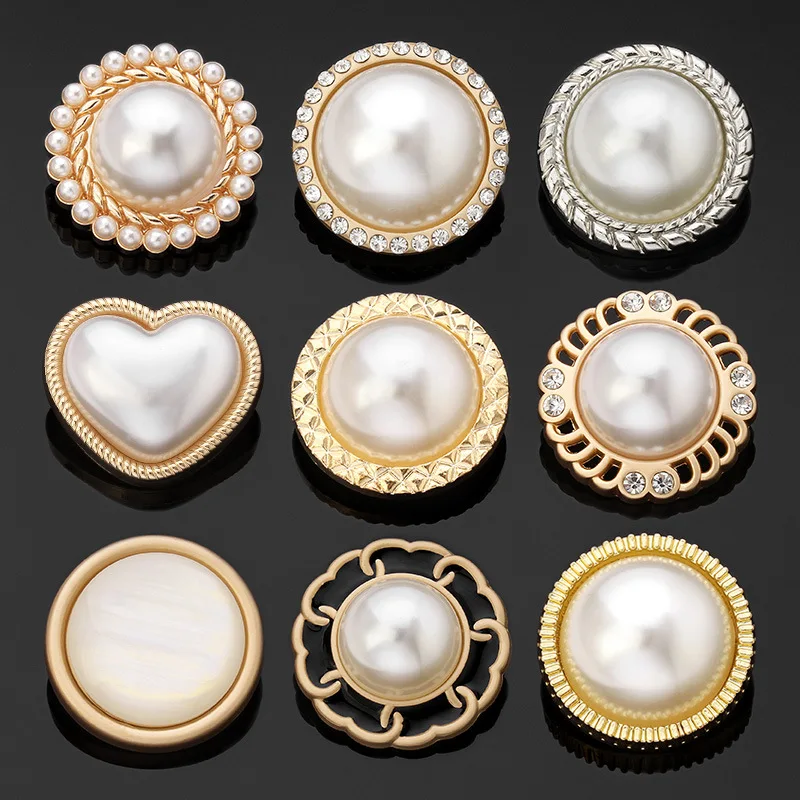 10PCS Exquisite Diamond Pearl Coat Buckle DIY Heart Windbreaker Pajamas Clothes Decorative Metal Button