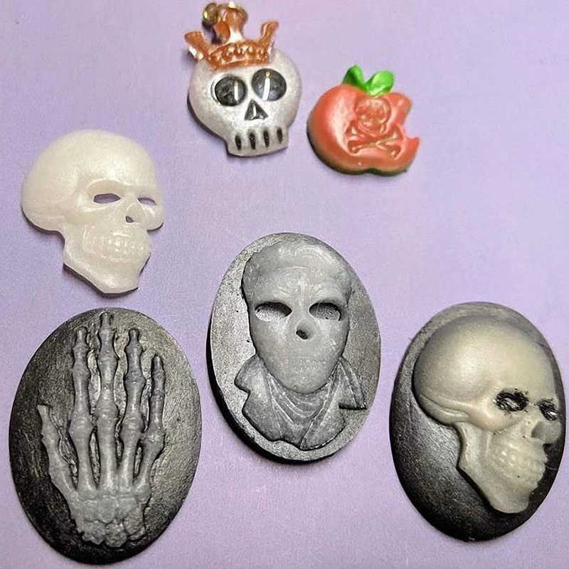 New Halloween Skull Skeleton Fondant Silicone Mold 2023 Cross Bone Cake Decoration Tool Chocolate Gumpaste Kitchen DIY Baking