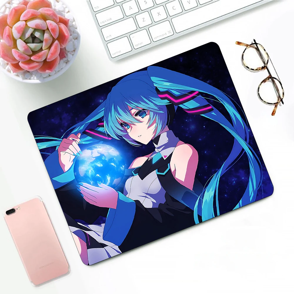 Hatsunes Mikus Gaming Mouse Pad XS Small Mousepad For PC Gamer Desktop Decoration Office Mouse Mat Deskmat Rug