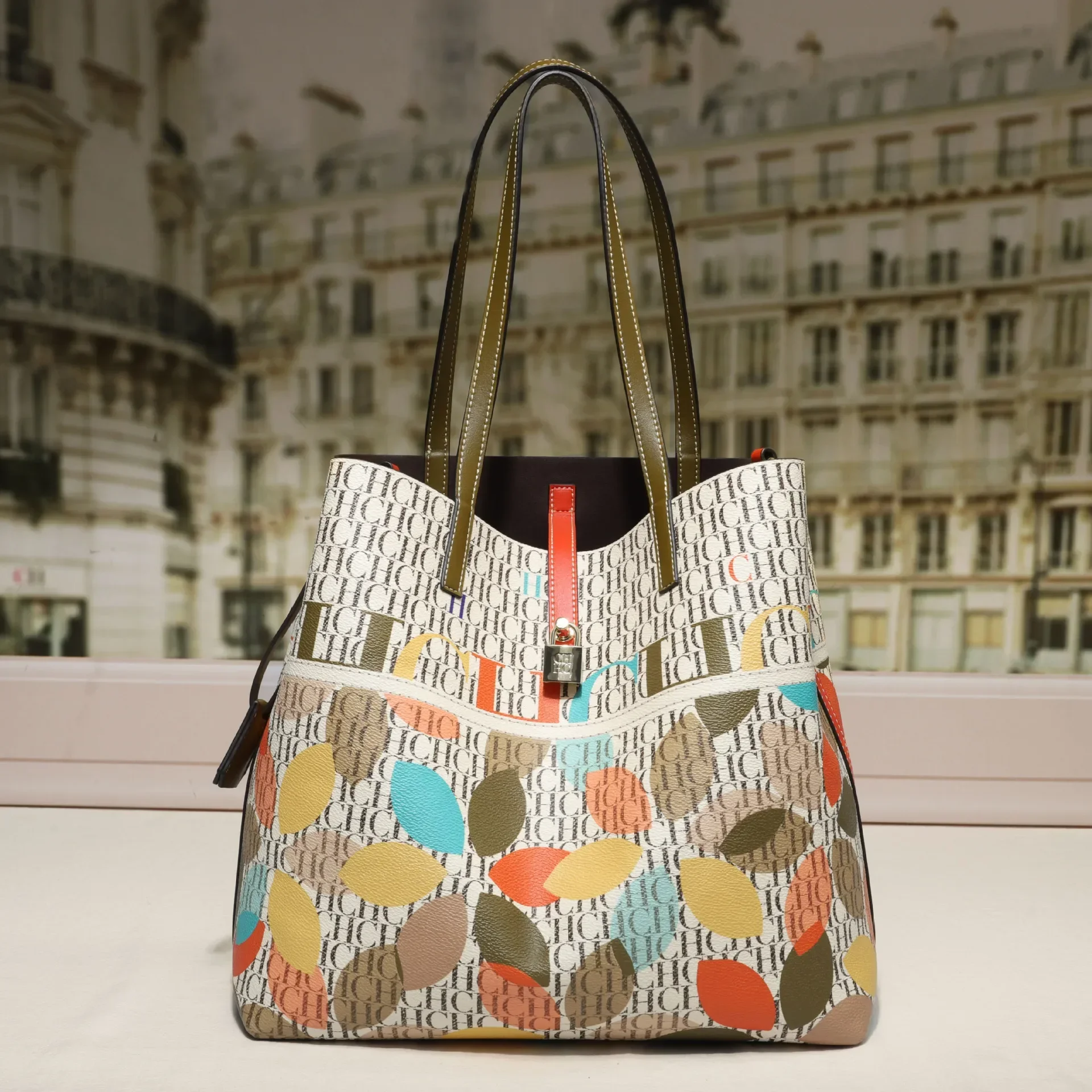 

Elegant Paris Fashion Crossbody Bag, Designer Messenger Purse With Simple Solid Color And Fashionable Leather Letter Logo