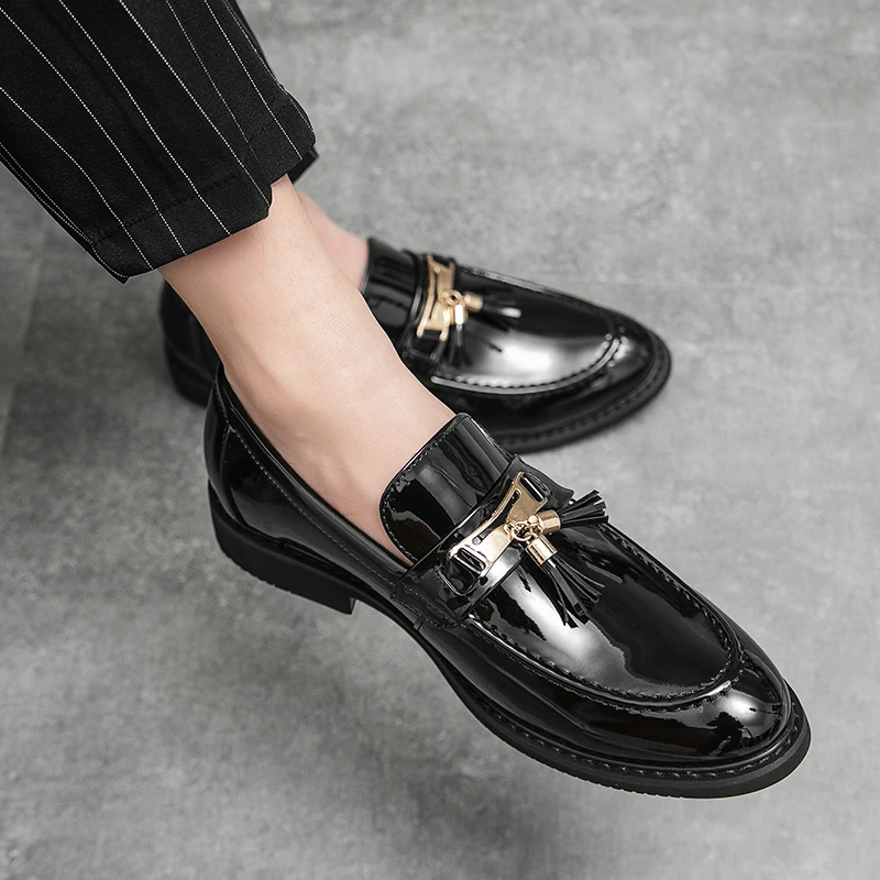 Men Fashion Le Fu Shoes Black Lacquered Leather One Step Stepping Business Office Dress Shoes Gentleman Social Shoes Size 37-44