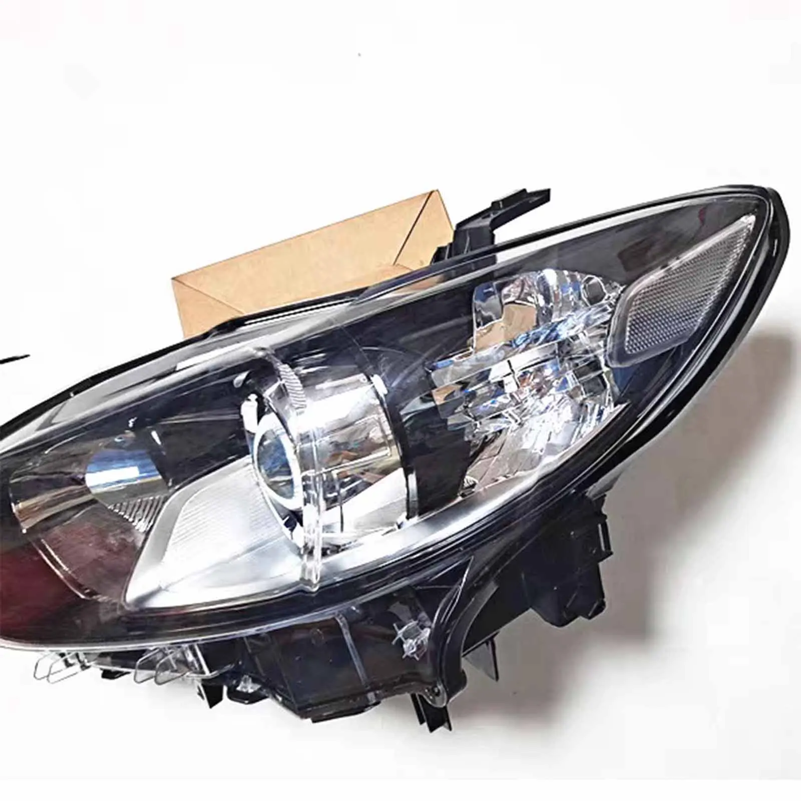 

Car Accessories Headlight Assembly FFor Mazda 6 Atenza III GJ 2012 2013 2014 2015 Auto Fornt Lighting Signal Lamp Headlamp Drivi