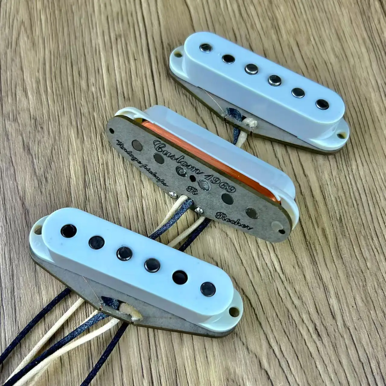 

Винтажный 1969, набор звукоснимателей с одной катушкой в стиле Strat, SSS Alnico V, магниты, классический звукосниматель для гитары с ручным управлением