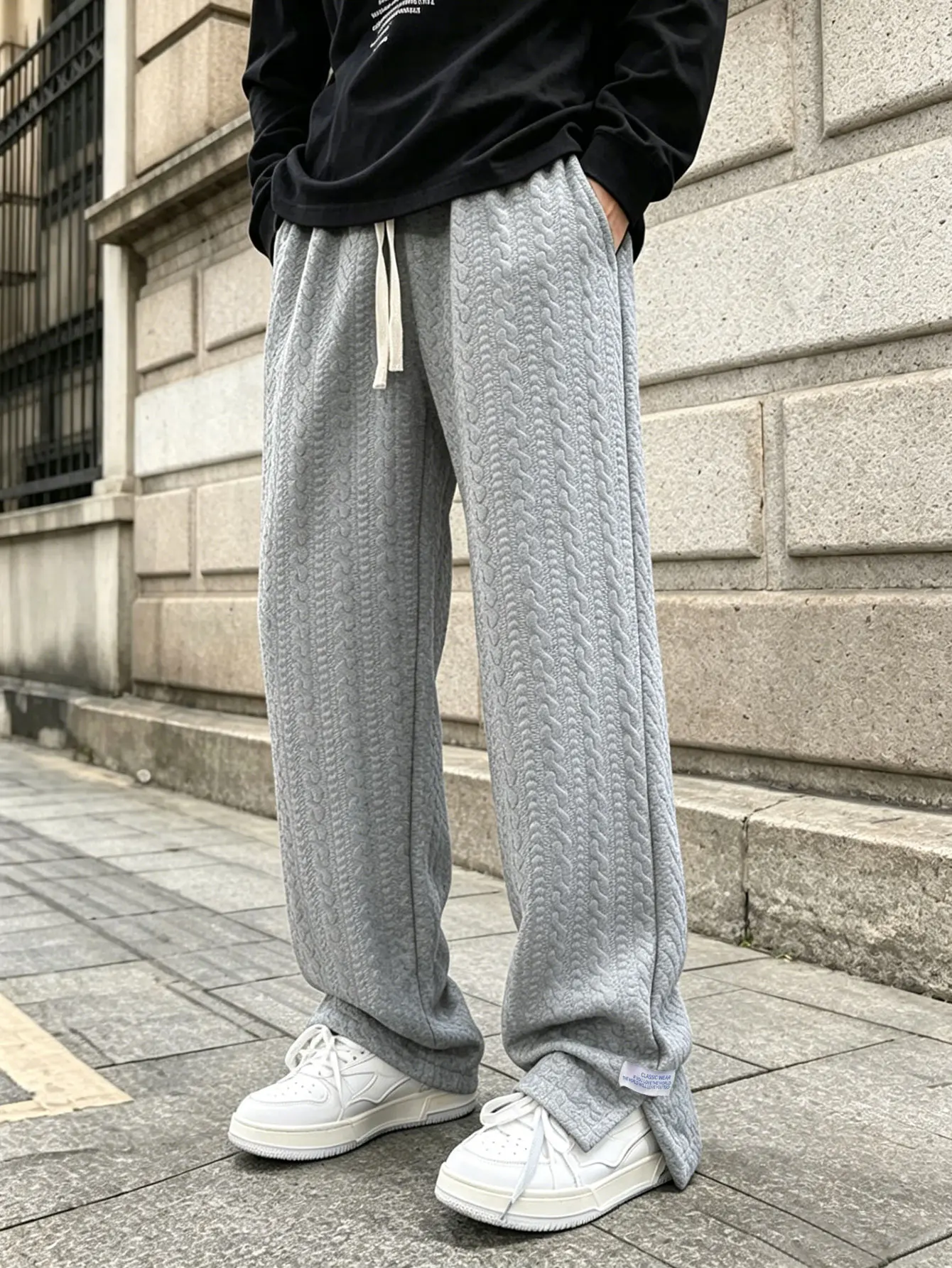 Men's Casual Minimalist Letter Print Sweatpants Split Hem Design Textured Jacquard Fabric Drawstring Waist Comfort Fit