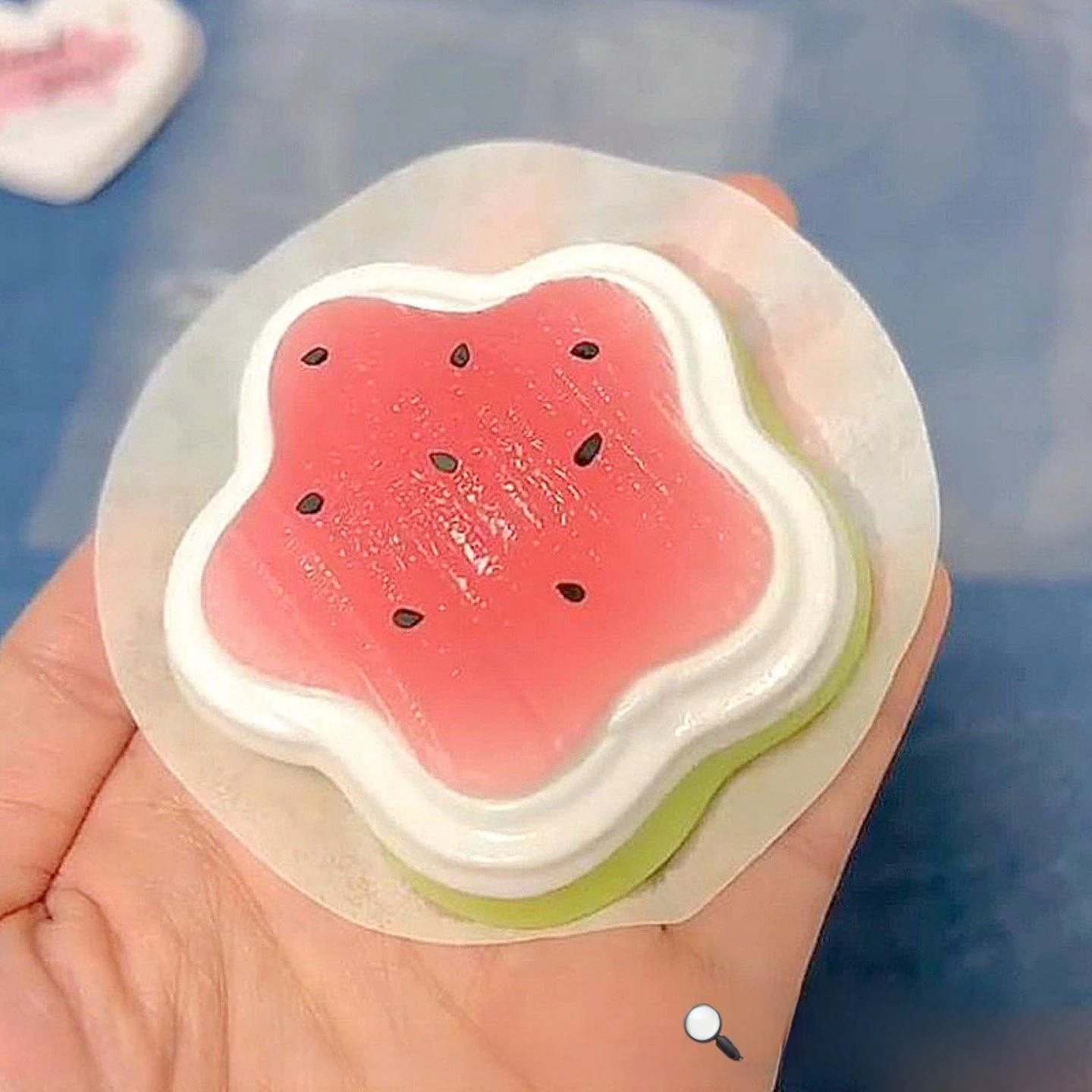 Super Soft Silicone Feeling Watermelon Star Seed Filled Squeezable Toy Non Reusable Office Prank Toy for Ages 3 And up