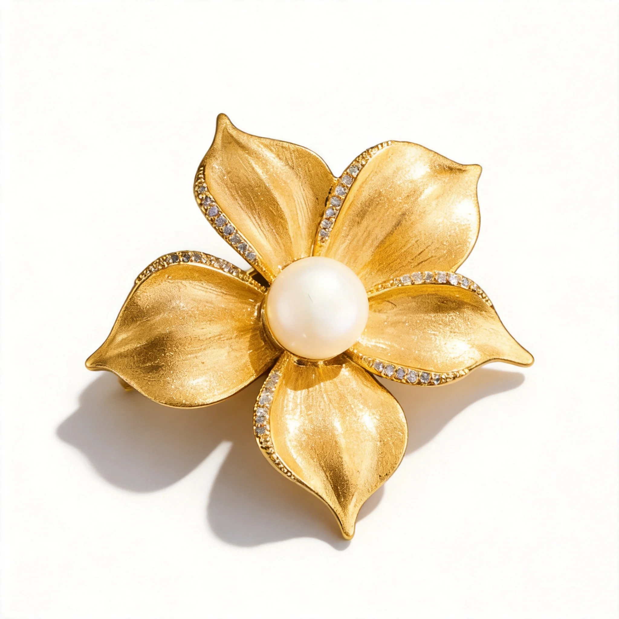 

Chinese Style Auspicious Lucky Golden Flower Brooch Real Gold Plated Copper Alloy Brushed Craft Inlaid Zircon Freshwater Pearl