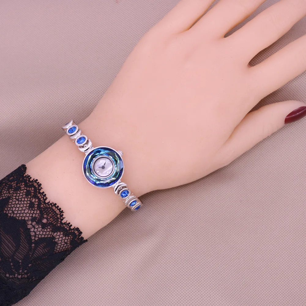 Davena Small 13.5mm Lady Watch Women\'s Mini Hours Fashion Bracelet Crystal Luxury Rhinestones Bling Girl Birthday Gift