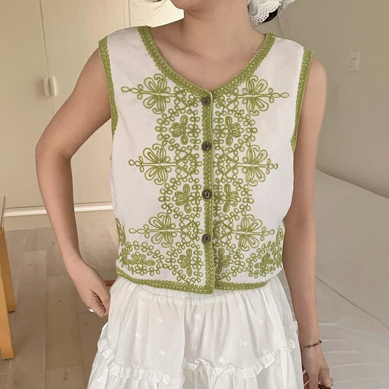 

Vintage Floral Embroidered Vest Top for Women Boho Chic Sleeveless Button Down Short Jacket Summer Vacation Outfit