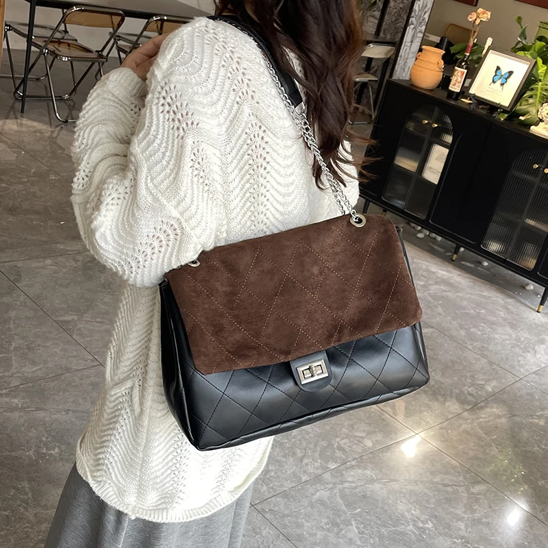 

Стильный повседневный простой винтажный клатч с однотонным буквенным логотипом и элегантным минималистичным дизайном