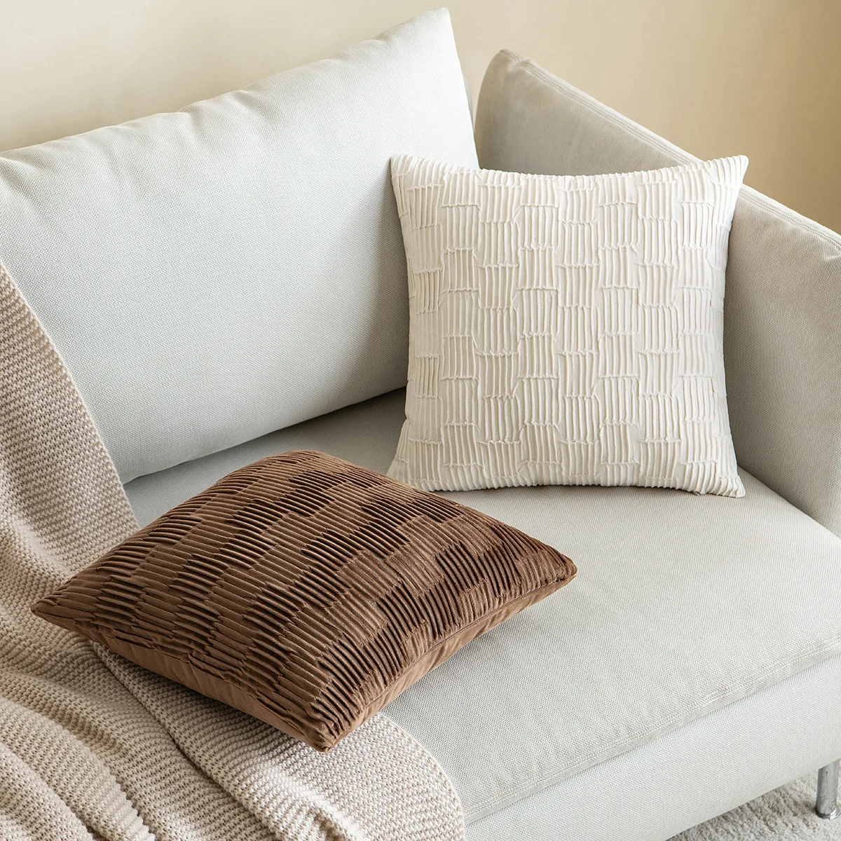 2-Piece Nordic Solid Color Pleated Cushion Cover 45*45 Velvet Modern Simple Line Pillowcase Home Decor Throw Pillow Covers