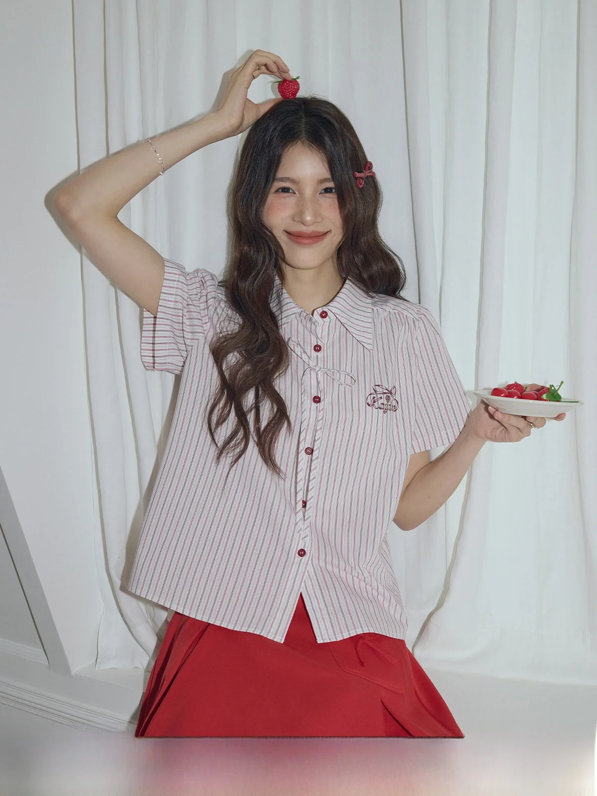 

Розовая женская рубашка Xujing свободного кроя с полосатым воротником и коротким рукавом, повседневная, летняя, модная, в студенческом стиле, с эффектом стройности