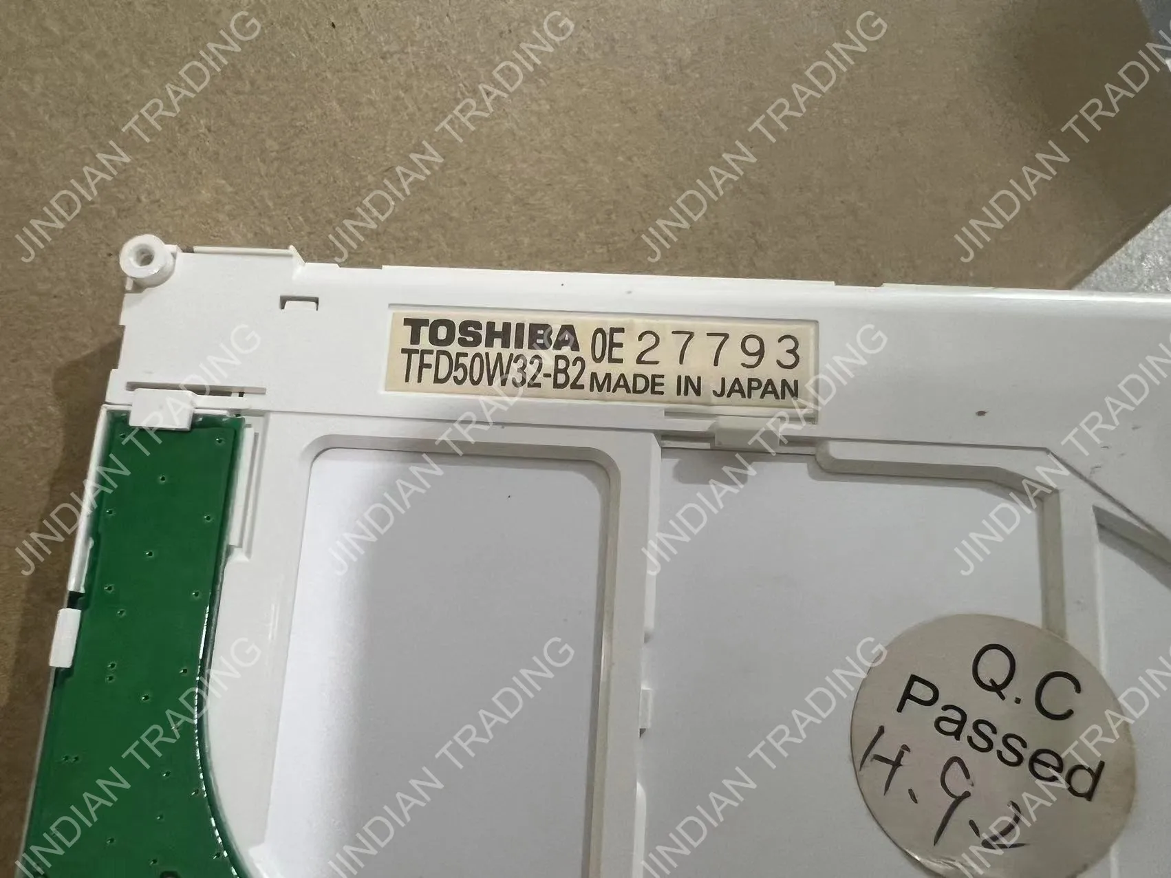 

Tested intact 5 Inch TFD50W32-B2 LCD Screen Display Panel