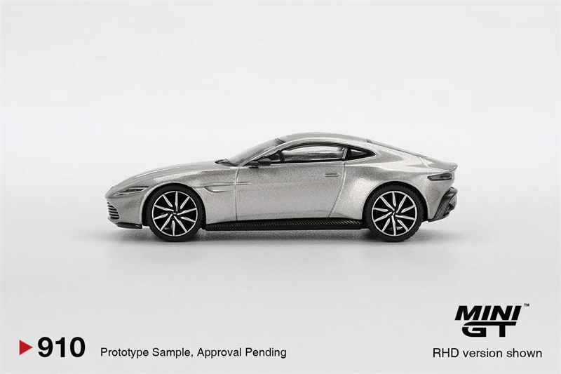 MINI GT 1:64 DB10 "Spectre" / Corvette Z06 GT3.R # 13/DB5 „Casino Royale“ Druckguss-Automodelle Geschenke