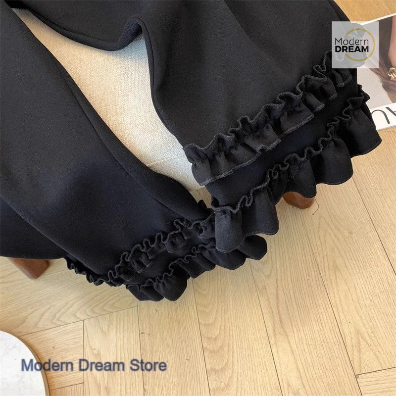 Korean-style plus-size popular lace pants women spring and autumn new Indus pants short black loose wooden ear wide-leg pants.