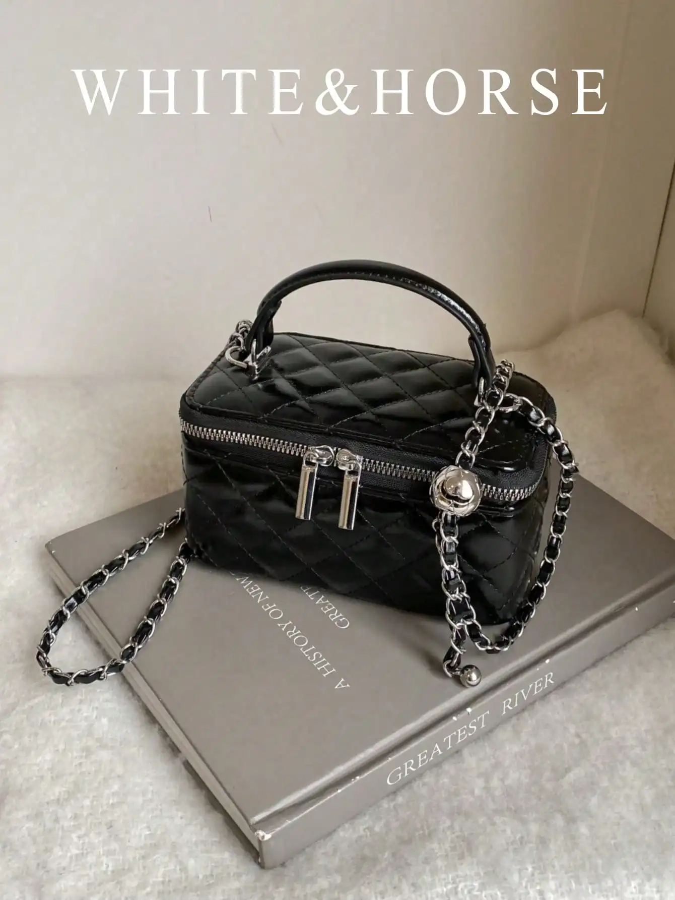 

1pc Fashion PU Quilted Diamond Embroidery Box Bag, Versatile Zipper Small Square Bag, Women Handbag With Chain Shoulder Strap