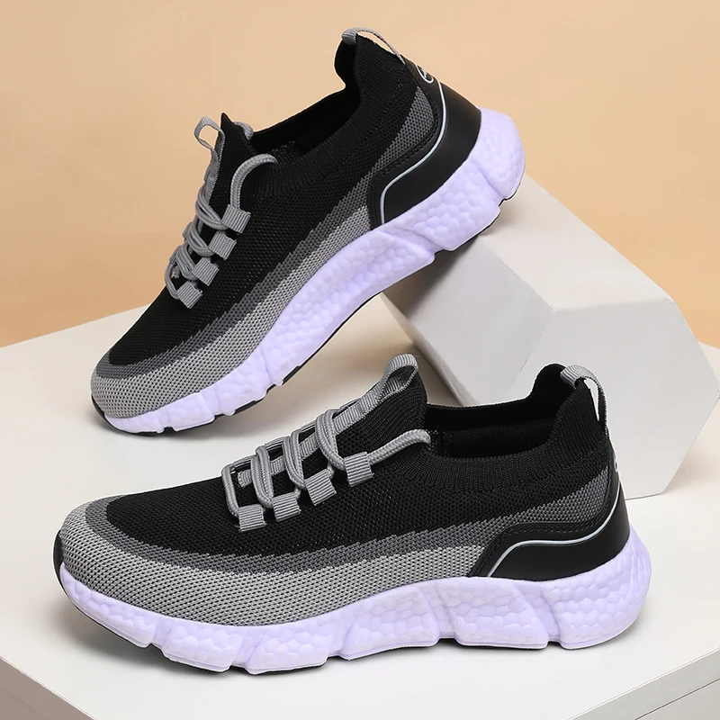 

New Summer Men's Sneakers Lightweight Breathable Mesh Outdoor Casual Shoes Fashion Tennis Training Multifunctional Men Shoes