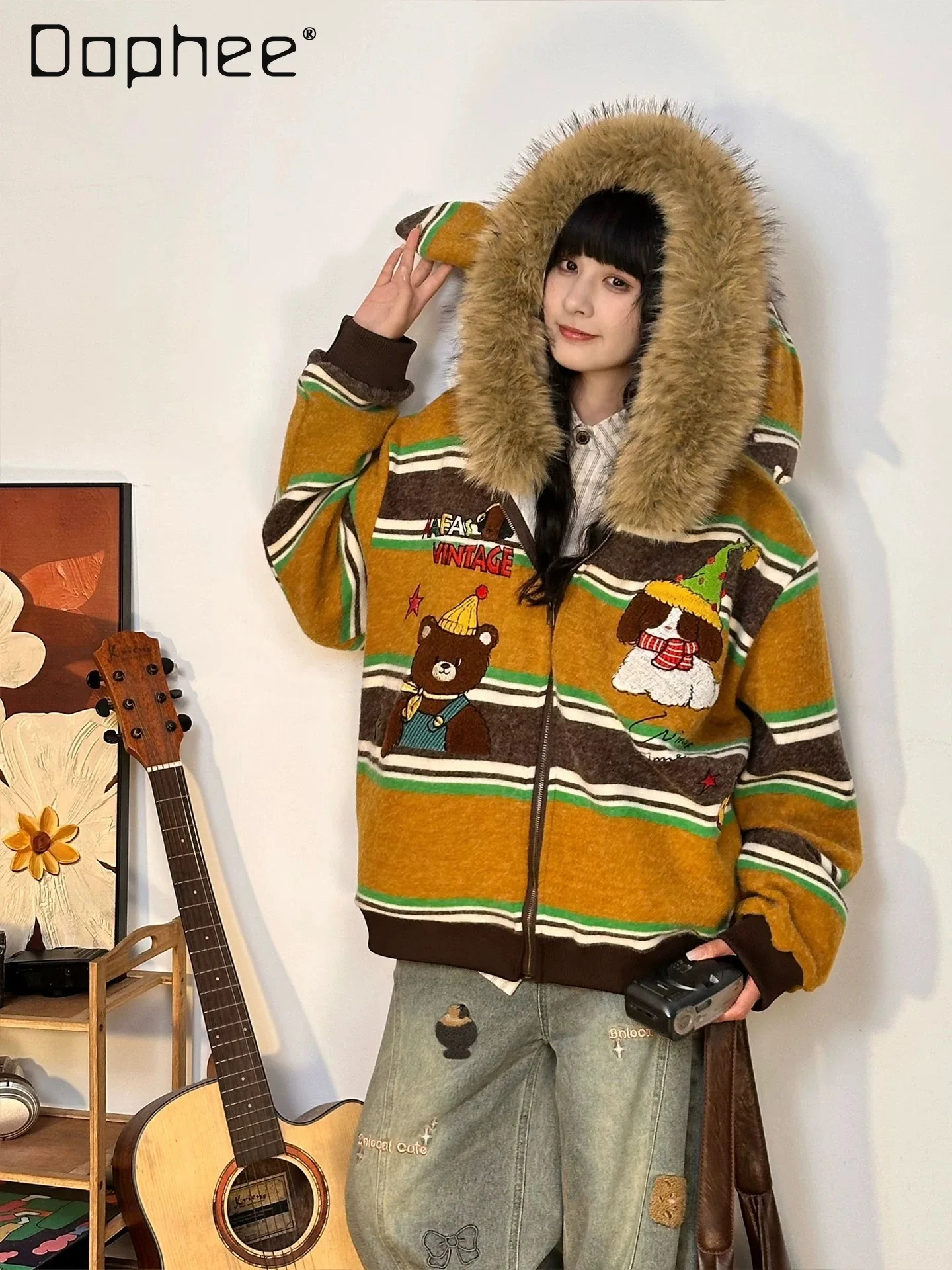 

Cute Embroidered Bear Thickened Fleece Hooded Jacket for Women Autumn and Winter American Retro Style with Rabbit Ear Fur Collar