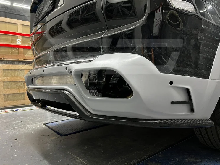 عالية الجودة MSY نمط ألياف الكربون الجاف الجسم أطقم الجبهة الشفاه الناشر الوفير المصدات التنانير الجانبية ل رولز رويس كولينان