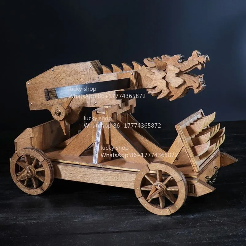 

Модель древнего арбалета с головой дракона, ручная работа, по мотивам Троецарствия, походы Чжугэ Ляна на север, специальный подарок