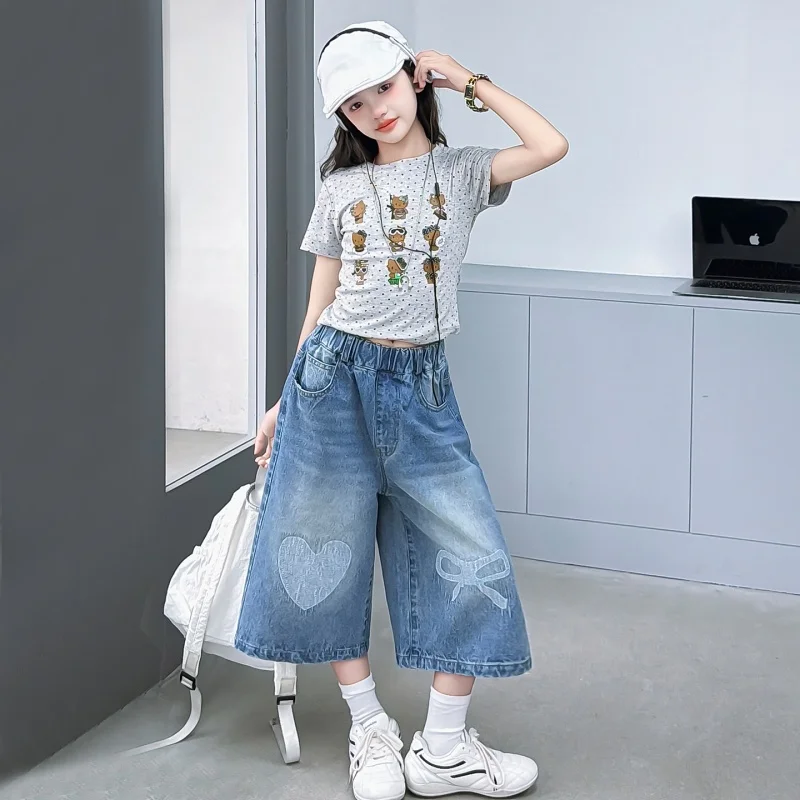 

2026 Summer Children's Fashion Jeans Spring Love Print Girls' Knee Shorts Autumn Sports Socks Boys' Campus Jeans
