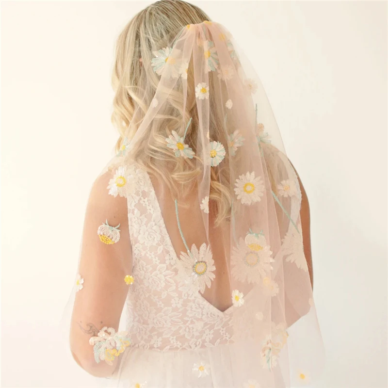 Sequins Daisy Starry Sparkly Floral Wedding Bridal Veils Cathedral Long Pink Champagner Flowers Tulle Unique Spring Accessories